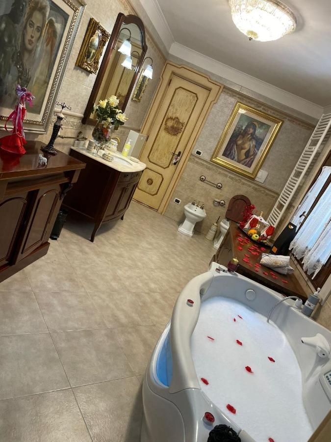 Regina Suite ブリンディジ エクステリア 写真