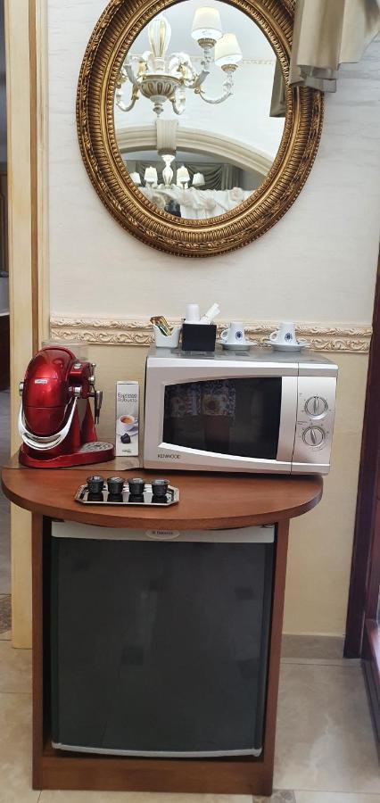Regina Suite ブリンディジ エクステリア 写真